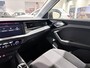 Audi A1 Sportback 25 TFSI epic Airco | Apple Carplay | Cruise Control | Start/stop systeem | Rijstrook sensor | Regensensor | Bluetooth Telefoonvoorbereiding | Lichtmetalen Velgen Multi-Spaaks 17'' | Multimedia-Voorbereiding |