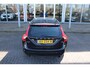 Volvo V60 T3 Automaat Polar+ | Stoelverwarming | Navigatie | Bluetooth | Climate control | Cruise control |