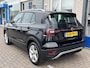 Volkswagen T-Cross 1.5 TSI Style / AUTOMAAT/ 150 PK/ TREKHAAK/ PARK. SENSOREN/ LED/ STOELVERWARM./ ADAPT. CRUISE/ APP CONNECT/ NAVI/ CLIMA/ DAB/ 17" LMV