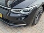 Volkswagen Golf 1.5 eTSI Style / AUTOMAAT/ MEMORY SEAT/ CLIMA/ STOELVERWARM. V+A/ NAVI/ APP-CONNECT/ PARK. SENSOREN + CAMERA/ HARMAN & KARDON