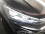 Volkswagen Tiguan 1.5 eHybrid R-Line Edition 204 pk Automaat (DSG) | Verlengde garantie | Navigatie | Panoramadak | Trekhaak (wegklapbaar) | Parkeersensoren (Park assist) | Rondomzicht camera | Stoelverwarming v/a | R-Line |