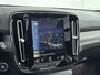 Volvo XC40 1.5 T5 Recharge R-Design | Trekhaak | Pannoramadak | PDC V+A en Camera | Adaptive Cruiscontrol | Stoel + Stuurverwarming | Extra Getint Glas |