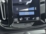 Volvo XC40 1.5 T5 Recharge R-Design | Trekhaak | Pannoramadak | PDC V+A en Camera | Adaptive Cruiscontrol | Stoel + Stuurverwarming | Extra Getint Glas |