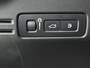 Volvo XC40 1.5 T5 Recharge R-Design | Trekhaak | Pannoramadak | PDC V+A en Camera | Adaptive Cruiscontrol | Stoel + Stuurverwarming | Extra Getint Glas |