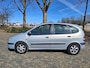Renault Scenic 1.6-16V ZO INGERUILD DUS ZO WEG PRIJSJE