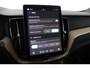 Volvo XC60 T6 Plug-in hybrid Ultra Bright | Head-Up | 360° Camera | Panoramadak | ACC | Stoel+Stuurverwarming | harman/kardon