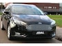 Ford Focus Wagon 1.5 TDCI 6-bak Trekhaak Parkeersensor Door inruil verkregen Top Conditie Nieuw APK