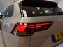 Volkswagen Golf Variant 1.5 eTSI R-Line Business | LED | CAR PLAY | ELEKT. ACHTERKLEP |