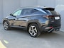 Hyundai Tucson 1.6 T-GDI HEV 230 Premium Automaat / Dealer onderhouden / Afneembare Trekhaak (1.650KG) / Leder / Elektrische stoelen/klep / Stoelventilatie / Stuur-, stoel- & achterbankverwarming / Apple CarplayAndroid Auto / 19” LM wielen /