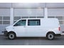 Volkswagen Transporter 2.0 TDI 102pk L2H1 DC Trendline | Trekhaak | Cruise Control | Parkeersensoren Achter | Verwarmbare Voorruit | 5-zits