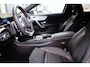 Mercedes-Benz A-klasse 180 AMG Line|LED|Sfeerverlichting|Navi|Applecarplay|Camera|Sportstoelen|18inch