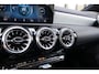 Mercedes-Benz A-klasse 180 Business Solution AMG|Automaat|Navigatie|Camera|LED|18 inch|Etc.