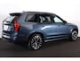 Volvo XC90 T8 Recharge AWD Plus Dark - Panorama/schuifdak - IntelliSafe Assist & Surround - 360º Camera - Harman/Kardon audio - Adaptieve LED koplampen - Verwarmde voorstoelen, stuur & achterbank - Parkeersensoren voor & achter - Elektr. bedienb. voorstoelen met geheugen - Draadloze tel. lader - Extra getint glas - 21' LMV