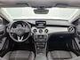 Mercedes-Benz GLA 180 Premium Plus | Automaat | Cruise control | Stoelverwarming | Navigatie | Panoramadak | Trekhaak