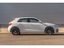 Audi A1 Sportback 25 TFSI 95pk Pro Line | 17" Velgen | Smartphone Interface | Cruise Control | Optiek Zwart