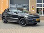 Lynk & Co 01 1.5 PHEV 261PK BLACK-EDITION MJ '24/ZWARTE DAKHEMEL/NL-AUTO/1EIG.