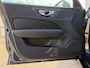 Volvo V60 T6 Plug-in hybrid AWD Essential Bright | Leder | Trekhaak | Adaptieve Cruise | All Season banden