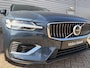 Volvo V60 T6 Plug-in hybrid AWD Essential Bright | Leder | Trekhaak | Adaptieve Cruise | All Season banden