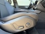 Volvo V60 T6 Plug-in hybrid AWD Essential Bright | Leder | Trekhaak | Adaptieve Cruise | All Season banden