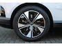 Polestar 4 Long Range Single motor Plus 100 kWh | Adaptieve Cruise Control | Pilot Assist | Harman/Kardon Audiosysteem | Elektrisch bedienbare voorstoelen | Stoelverwarming voor en achter | Stuurwielverwarming | Elektrisch bedienbare stoelen achter