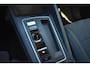 Volkswagen Golf Variant 1.0 eTSI Life Business | Massagestoelen | Camera | Carplay | Sfeerverlichting |