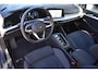 Volkswagen Golf Variant 1.0 eTSI Life Business | Massagestoelen | Camera | Carplay | Sfeerverlichting |