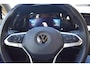 Volkswagen Golf Variant 1.0 eTSI Life Business | Massagestoelen | Camera | Carplay | Sfeerverlichting |