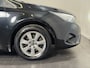 Toyota Avensis Touring Sports 1.8 VVT-i Aspiration | Trekhaak | Navigatie | Camera |