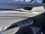 Volkswagen Golf 1.5 eTSI Style  El. Schuif/Kanteldak  Navi  360 camera  Sens