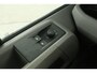 Volkswagen Crafter 2.0 TDI L3H2 | 140PK | Airco | Cruise | Trekhaak | 3 Zits | Navi | Carplay | Parkeersens.