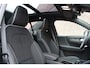 Volvo EX40 Twin Motor Performance Ultra Black Edition 82 kWh | Harman/Kardon geluidsinstallatie | Adaptive Cruisecontrol | Extra Getint Glas | Lichtmetalen velgen 20'' | Panoramisch dak | 360 Graden Camera | Sfeerverlichting | Verwarmbare voorstoelen