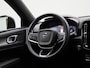 Volvo XC40 2.0 B4 AWD R-Design | Automaat | Apple Carplay/Android Auto | Achteruitrijcamera | Stoelverwarming | Parkeersensoren |