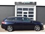 Peugeot 308 SW PureTech 130pk Tech Edition | Navigatie | Apple Carplay & Android Auto | Airco ECC | Adaptieve Cruise control | Trekhaak afneembaar | Dodehoek Detectie | Lichtmetalen Velgen | Isofix Bevestigingspunten | Zeer Compleet!!