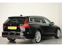 Volvo V60 2.0 T8 Twin Engine AWD Momentum Pro / Pilot assist / HUD / HK / Trekhaak