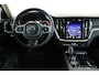 Volvo V60 2.0 T8 Twin Engine AWD Momentum Pro / Pilot assist / HUD / HK / Trekhaak