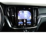Volvo V60 2.0 T8 Twin Engine AWD Momentum Pro / Pilot assist / HUD / HK / Trekhaak