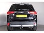 Mitsubishi Outlander 2.0 / CarPlay / Trekhaak / Cam / 4s Band