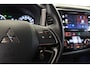 Mitsubishi Outlander 2.0 / CarPlay / Trekhaak / Cam / 4s Band