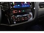 Mitsubishi Outlander 2.0 / CarPlay / Trekhaak / Cam / 4s Band