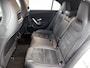Mercedes-Benz A-klasse 250 e AMG Plug-In Hybride | Nightpakket | Sfeerverlichting | Rij-assistentiepakket | Navigatie | Inclusief 24 maanden Mercedes-Benz Certified garantie voor Europa.