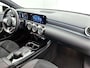 Mercedes-Benz A-klasse 250 e AMG Plug-In Hybride | Nightpakket | Sfeerverlichting | Rij-assistentiepakket | Navigatie | Inclusief 24 maanden Mercedes-Benz Certified garantie voor Europa.