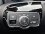 Mercedes-Benz A-klasse 250 e AMG Plug-In Hybride | Nightpakket | Sfeerverlichting | Rij-assistentiepakket | Navigatie | Inclusief 24 maanden Mercedes-Benz Certified garantie voor Europa.