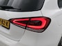 Mercedes-Benz A-klasse 250 e AMG Plug-In Hybride | Nightpakket | Sfeerverlichting | Rij-assistentiepakket | Navigatie | Inclusief 24 maanden Mercedes-Benz Certified garantie voor Europa.