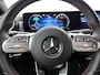 Mercedes-Benz A-klasse 250 e AMG Plug-In Hybride | Nightpakket | Sfeerverlichting | Rij-assistentiepakket | Navigatie | Inclusief 24 maanden Mercedes-Benz Certified garantie voor Europa.