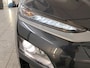 Hyundai Kona Electric 64 kWh EV 204pk Fashion | SOH 100% | Android Auto / Apple CarPlay | Camera | PDC | Navi | DAB | Keyless | 17" Velgen