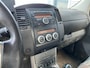 Nissan Navara 2.5 dCi SE King Cab