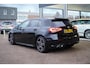 Mercedes-Benz A-klasse 180 Business Solution AMG | Automaat | Camera | Vol opties | Sfeer verlichting | Vol opties | Dealerauto |