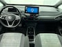 Volkswagen ID.3 Life 58 kWh Airco ECC Full LED Navi Carplay PDC VA+ Camera Adaptive Cruise Control 18" LM Velgen