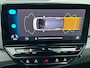 Volkswagen ID.3 Life 58 kWh Airco ECC Full LED Navi Carplay PDC VA+ Camera Adaptive Cruise Control 18" LM Velgen