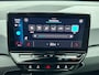 Volkswagen ID.3 Life 58 kWh Airco ECC Full LED Navi Carplay PDC VA+ Camera Adaptive Cruise Control 18" LM Velgen